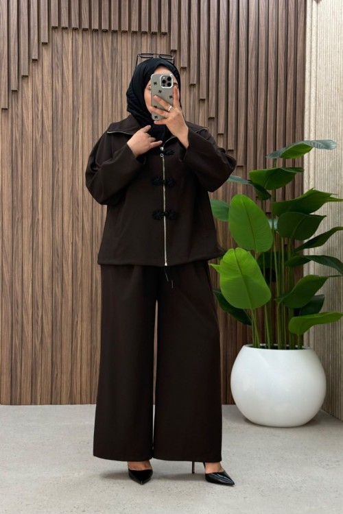 Feyza Ceketli Takım
